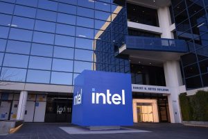 Intel Nears $11B Partnership with Apollo in Ireland