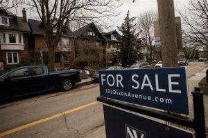 Canadian Homebuyers Favor Variable Mortgages Amid Rate Cut