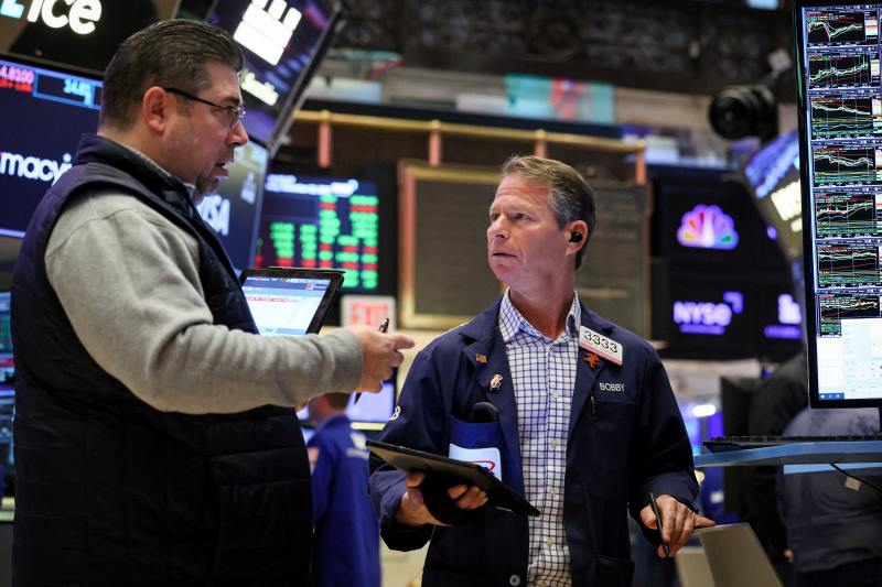JPMorgan Forecasts Strong US Stock Market in 2024